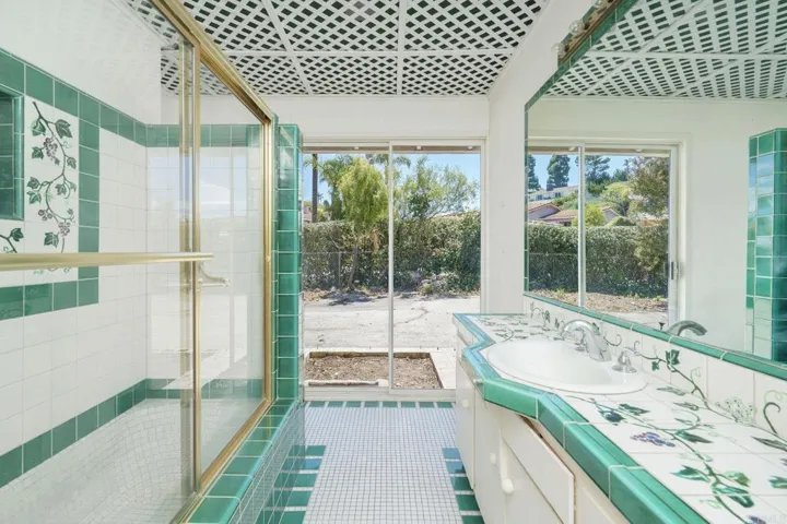 17 Amber Sky Dr, Rancho Palos Verdes, California 90275