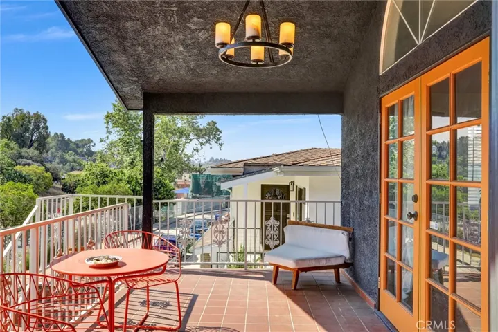 4265 Yosemite, Los Angeles, California 90065