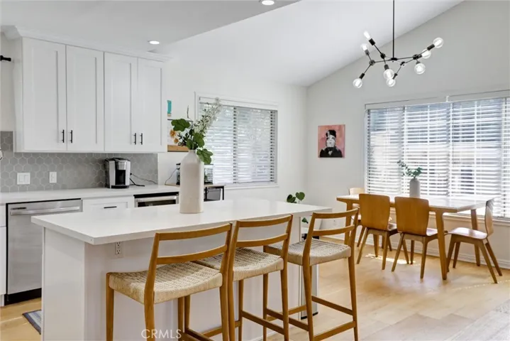 4265 Yosemite, Los Angeles, California 90065