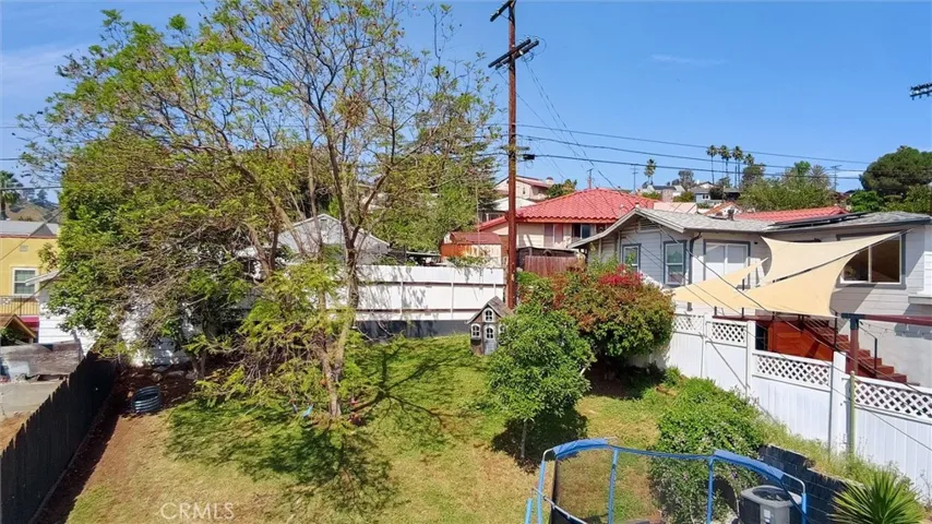 4265 Yosemite, Los Angeles, California 90065