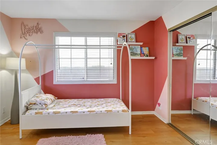 4265 Yosemite, Los Angeles, California 90065
