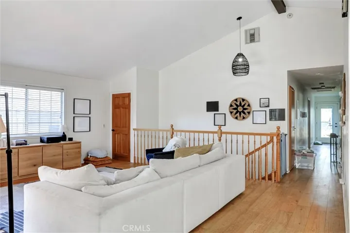 4265 Yosemite, Los Angeles, California 90065