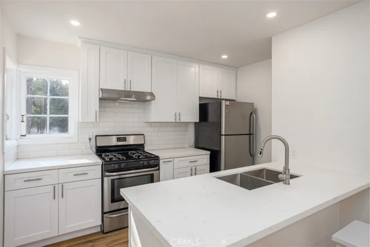 2856 Rock Glen Avenue, Los Angeles, California 90041