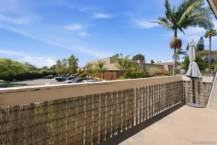 405 Requeza St H12, Encinitas, California 92024