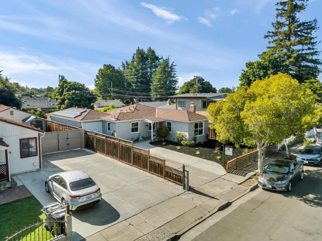 389 Lastreto Avenue, Sunnyvale, California 94085