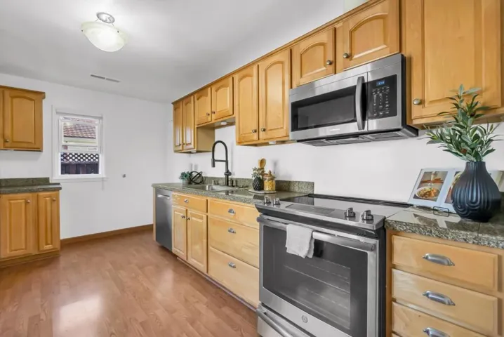 389 Lastreto Avenue, Sunnyvale, California 94085