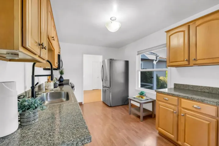 389 Lastreto Avenue, Sunnyvale, California 94085