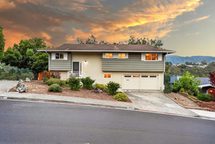 1241 Lerida Way, Pacifica, California 94044