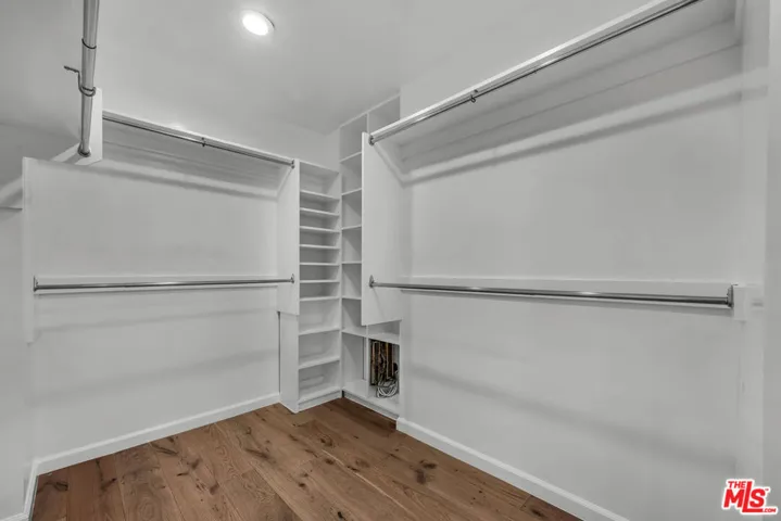 339 N Palm Drive 504, Beverly Hills, California 90210