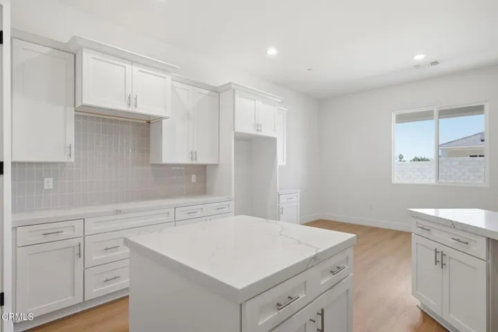 22-web-or-mls-13615-velma-pearl