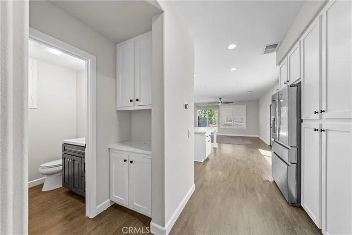 3306 Rochelle, Corona, California 92882