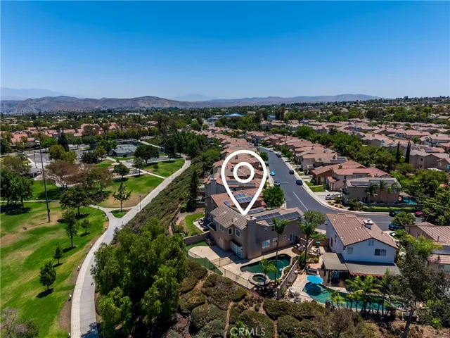 3306 Rochelle, Corona, California 92882