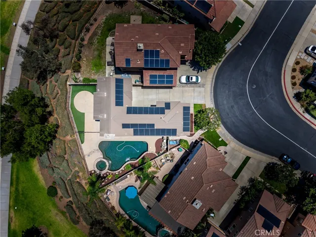 3306 Rochelle, Corona, California 92882