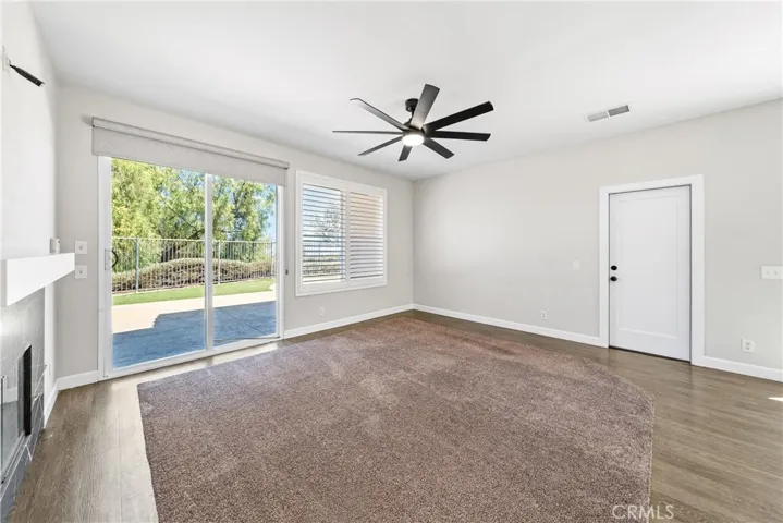 3306 Rochelle, Corona, California 92882