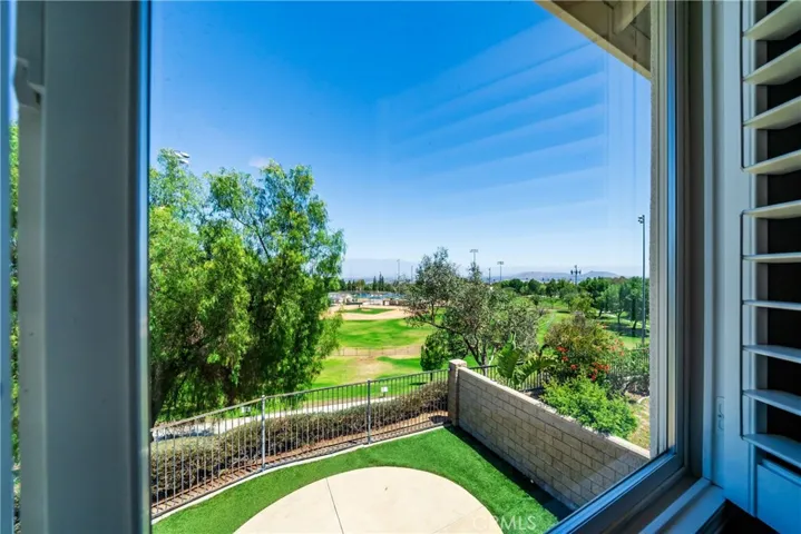 3306 Rochelle, Corona, California 92882