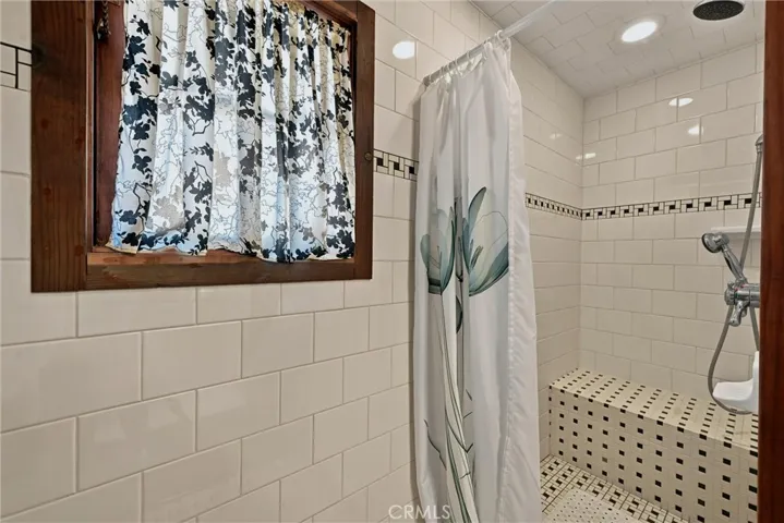 Large Shower in bathroom
