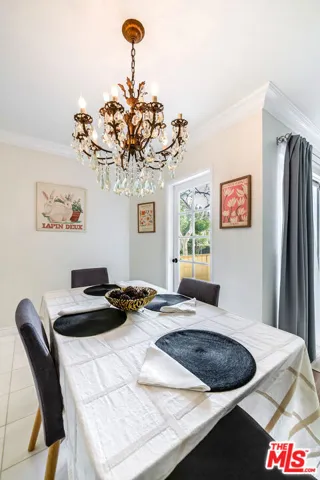 423 S Rexford Drive 101, Beverly Hills, California 90212