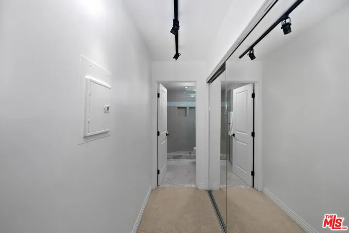 930 N Doheny Drive 317, West Hollywood, California 90069