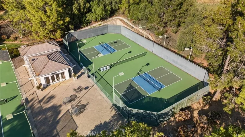 3807 Wendi Court, Fallbrook, California 92028