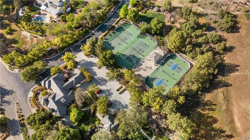 3807 Wendi Court, Fallbrook, California 92028