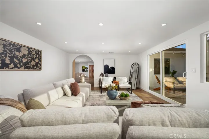 603 Parkrose, Monrovia, California 91016
