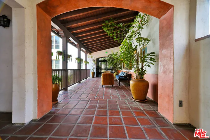 1414 N Harper Avenue 5, West Hollywood, California 90046