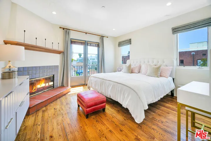 1414 N Harper Avenue 5, West Hollywood, California 90046