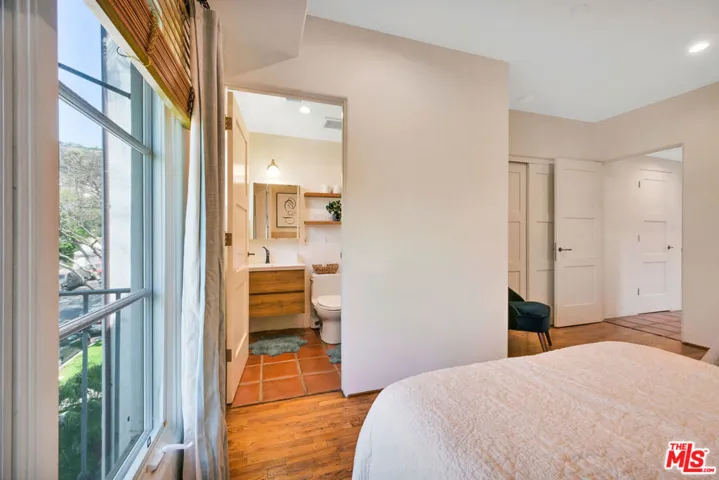 1414 N Harper Avenue 5, West Hollywood, California 90046