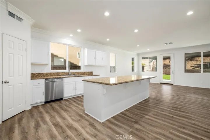 23626 Black Oak, Murrieta, California 92562