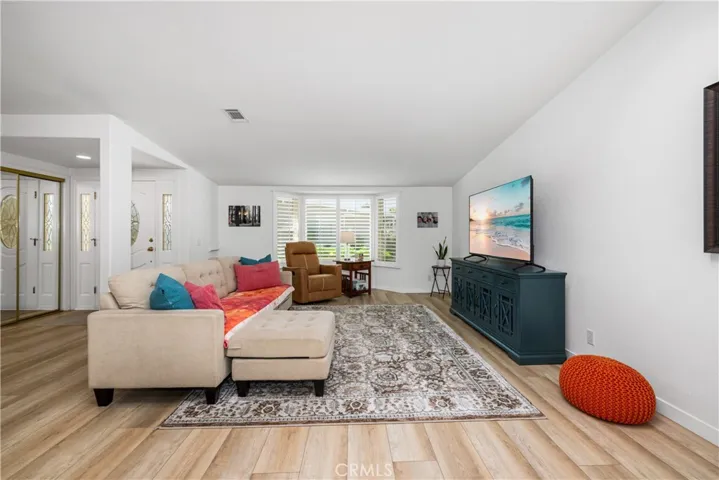 1560 Homewood Road 114b, Seal Beach, California 90740