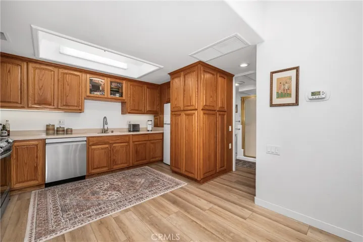 1560 Homewood Road 114b, Seal Beach, California 90740