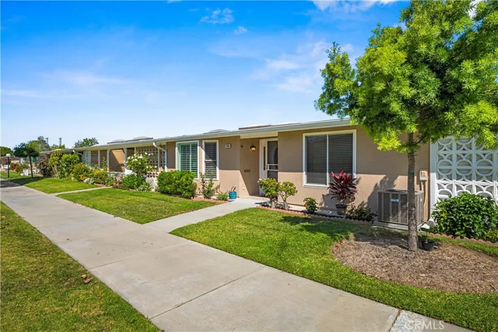 1560 Homewood Road 114b, Seal Beach, California 90740