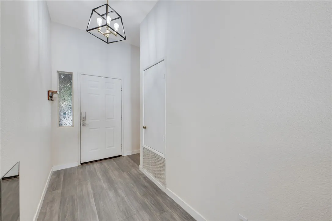 1814 Rosemont Cir, San Jacinto, CA 92583