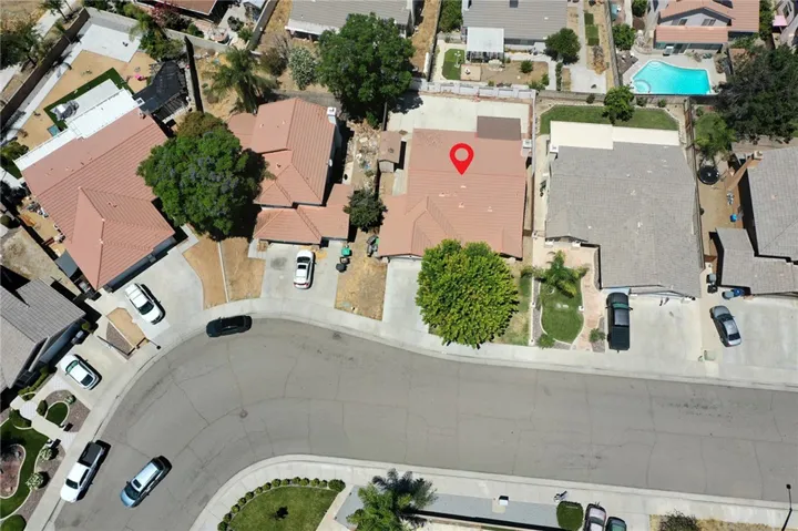 1814 Rosemont Cir, San Jacinto, CA 92583