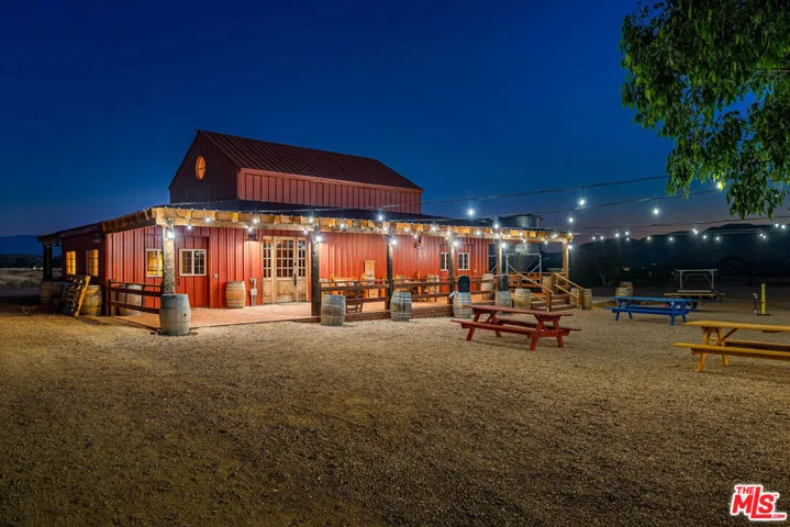 9640 Sierra Highway, Santa Clarita, California 91390