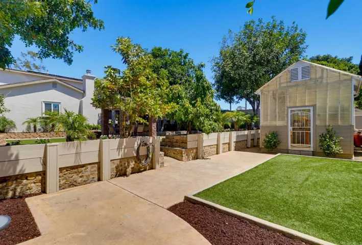 5150 Harmony Lane, La Mesa, California 91941
