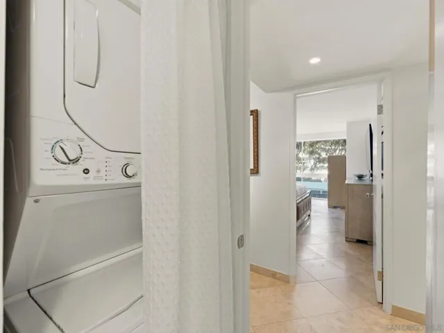1760 Avenida Del Mundo #101 & #110, Coronado, California 92118