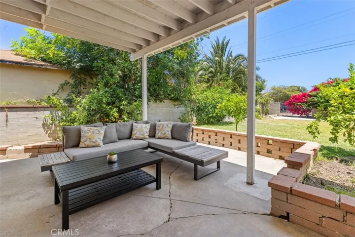 5638 Persimmon Avenue, Temple City, California 91780