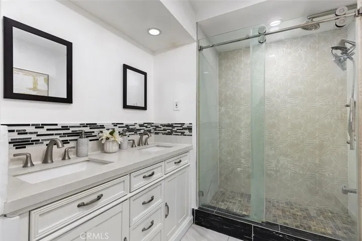 5638 Persimmon Avenue, Temple City, California 91780