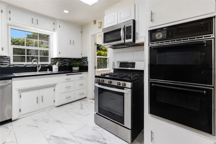 5638 Persimmon Avenue, Temple City, California 91780