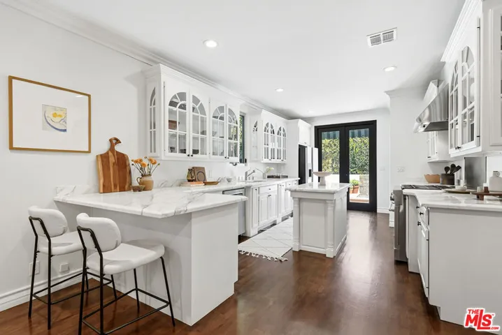 8727 Bonner Drive, Los Angeles, California 90048