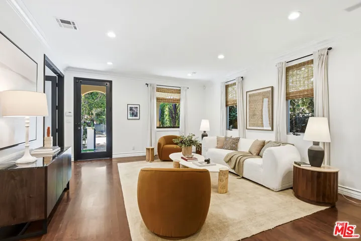 8727 Bonner Drive, Los Angeles, California 90048