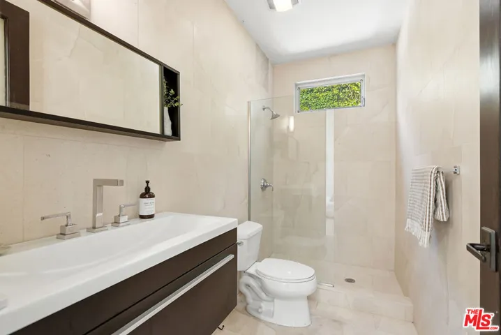8727 Bonner Drive, Los Angeles, California 90048
