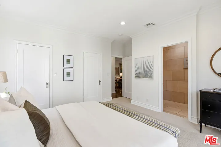 8727 Bonner Drive, Los Angeles, California 90048