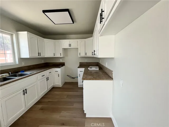 1004 S Riverside Avenue D-3, Rialto, California 92376