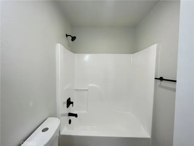 1004 S Riverside Avenue D-3, Rialto, California 92376