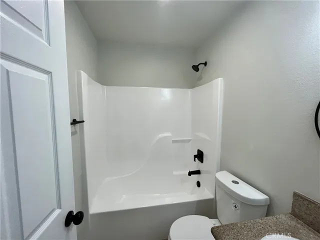 1004 S Riverside Avenue D-3, Rialto, California 92376