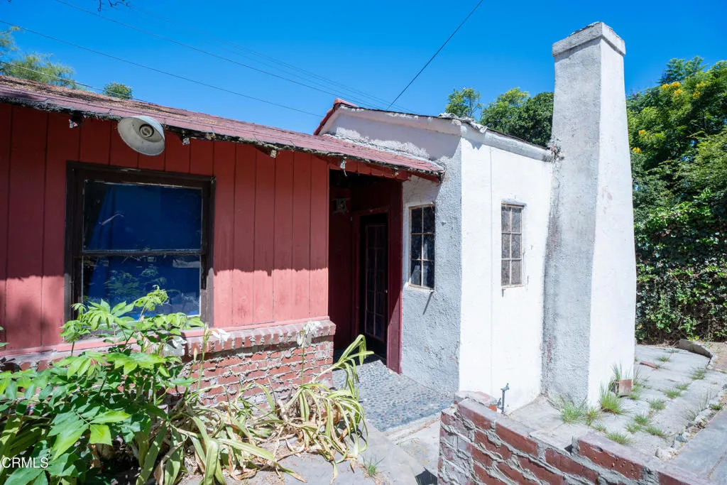 5007 Los Robles St - Low Res-11