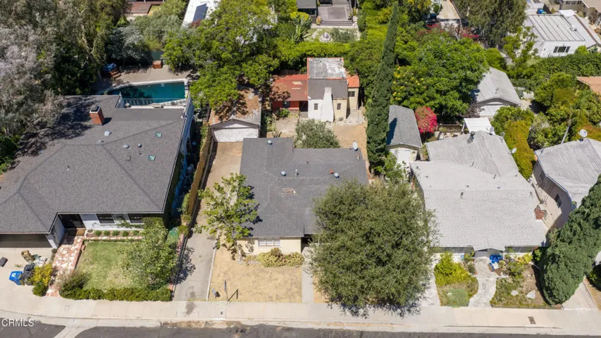 5007 Los Robles St Drone Overhead - Low