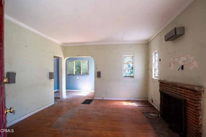 5007 Los Robles St - Low Res-01